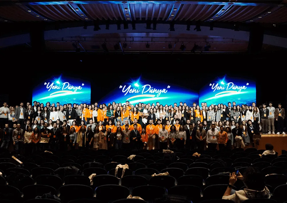 Viva Kırtasiye'nin de Sponsor Olduğu Yeni Dünya Zirvesi